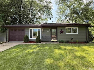5807 N Andover Ct, Peoria, IL 61615