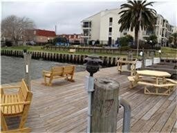 208 Yacht Club Ln Unit 208, Seabrook, TX 77586