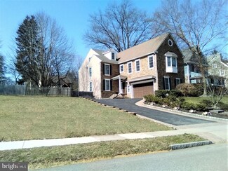 118 Edgewood Rd, Ardmore, PA 19003