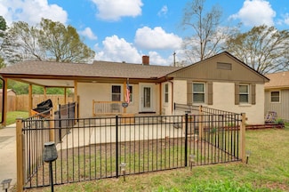 5329 Laurie Ln, Memphis, TN 38120