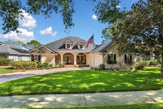9934 Spring Lake Dr, Clermont, FL 34711
