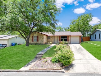 3018 Woodcliffe St, San Antonio, TX 78230