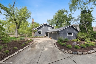 3622 Fairview Ave, Downers Grove, IL 60515