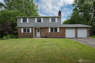 2547 Ryan Ct, Beavercreek, OH 45434