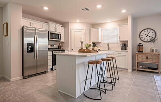 3803 S Bradley St Unit 31, Visalia, CA 93292