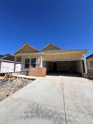 236 Little Green Trail, Jarrell, TX 76537