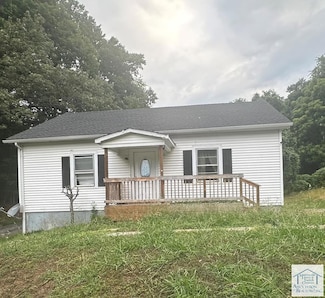 1010 C St, Martinsville, VA 24112