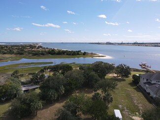 10292 Heckscher Dr, Jacksonville, FL 32226