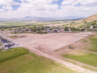 1124 E 200 N Unit 38, Hyde Park, UT 84318