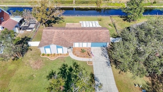 1210 Lady Elaine Dr, Valrico, FL 33594