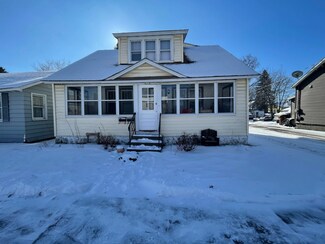 633 Washington Ave, Stevens Point, WI 54481