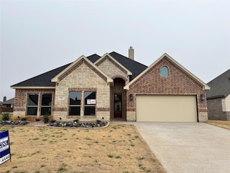 108 Goldfinch Rd, Joshua, TX 76058