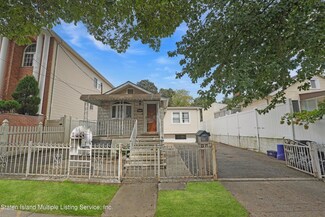 135 Bionia Ave, Staten Island, NY 10305