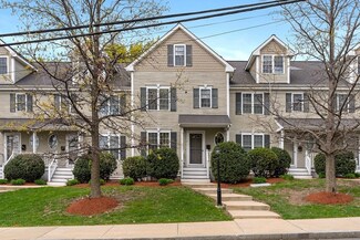 12 Green St Unit 4, Woburn, MA 01801