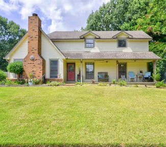 3903 Sabal Hill Dr, Memphis, TN 38135