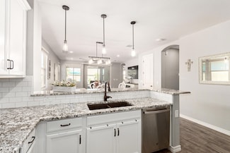 2822 W Blue River Dr, San Tan Valley, AZ 85144