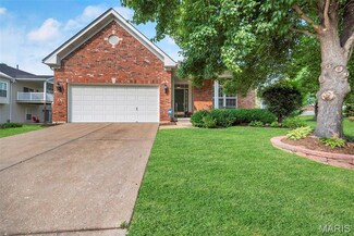 28 Eagle Cove Ln, Saint Charles, MO 63303