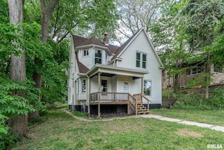 534 Lincoln Ct, Davenport, IA 52804