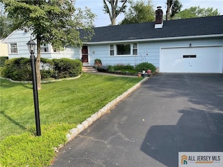 286 Franklin Rd, North Brunswick, NJ 08902