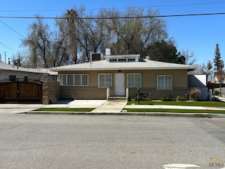 2225 D St, Bakersfield, CA 93301