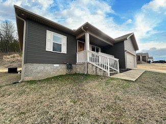 190 Stone Flag Rd, Batesville, AR 72501