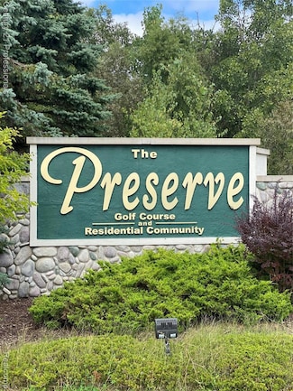69 Preserve Dr, Tyrone, MI 48430