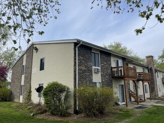 2400 Light Rd Unit 207, Oswego, IL 60543