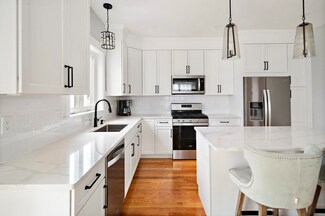 61 Hardy Pond Rd, Waltham, MA 02451