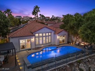 1327 Panini Dr, Henderson, NV 89052