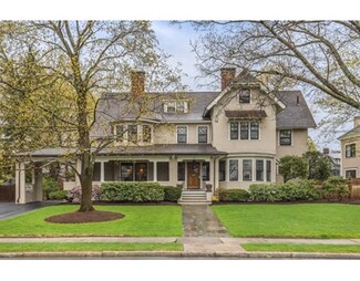 31 Everett Ave, Winchester, MA 01890