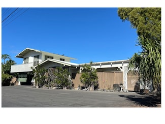 75-127 Kaiolu Dr, Kailua Kona, HI 96740