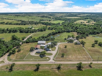 171 Old Patton Rd, Valley Mills, TX 76689
