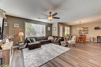 10281 Numaga Rd, Las Vegas, NV 89178