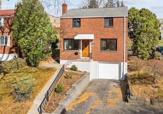 2350 Rose Garden Rd, Pittsburgh, PA 15220