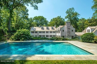 99 Husted Ln, Greenwich, CT 06830