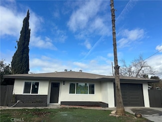 555 S 22nd St, Banning, CA 92220
