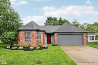 7061 Woodgate Cir, Fishers, IN 46038