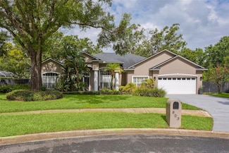 803 Brooker Village Cir, Lutz, FL 33548