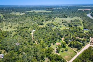 139 Shoreside Dr, Bastrop, TX 78602