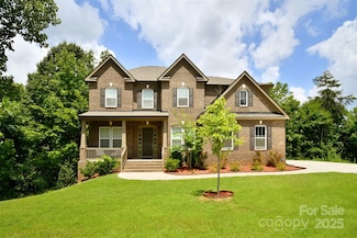 1310 Bershire Ln, Charlotte, NC 28262