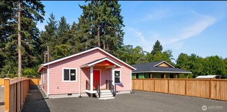 714 N Third St, Westport, WA 98595