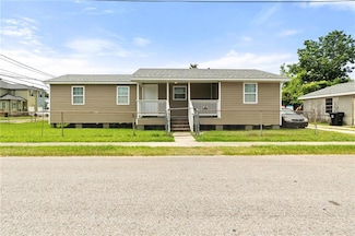 401 Oak Ave, Harahan, LA 70123