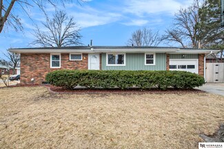 421 Apache Trail, Lincoln, NE 68505