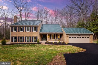 2650 Black Fir Ct, Reston, VA 20191