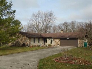 14304 W Hilltop Cir, Daleville, IN 47334