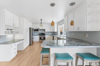 290 Eucalyptus Ct, Reno, NV 89523
