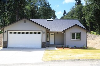 7141 E Michigan St, Manchester, WA 98358
