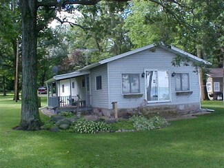 W6592 Puckaway Rd, Markesan, WI 53946