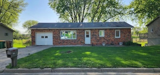 410 Wedgewood Rd, Albert Lea, MN 56007