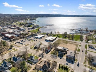 100 N Lake St, Boyne City, MI 49712